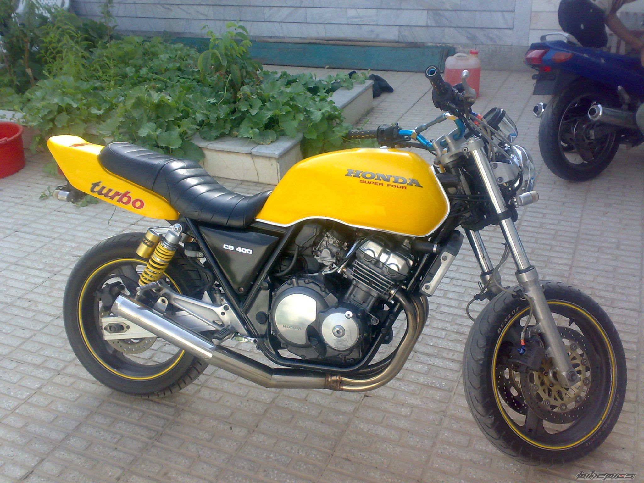 Photo 1522339