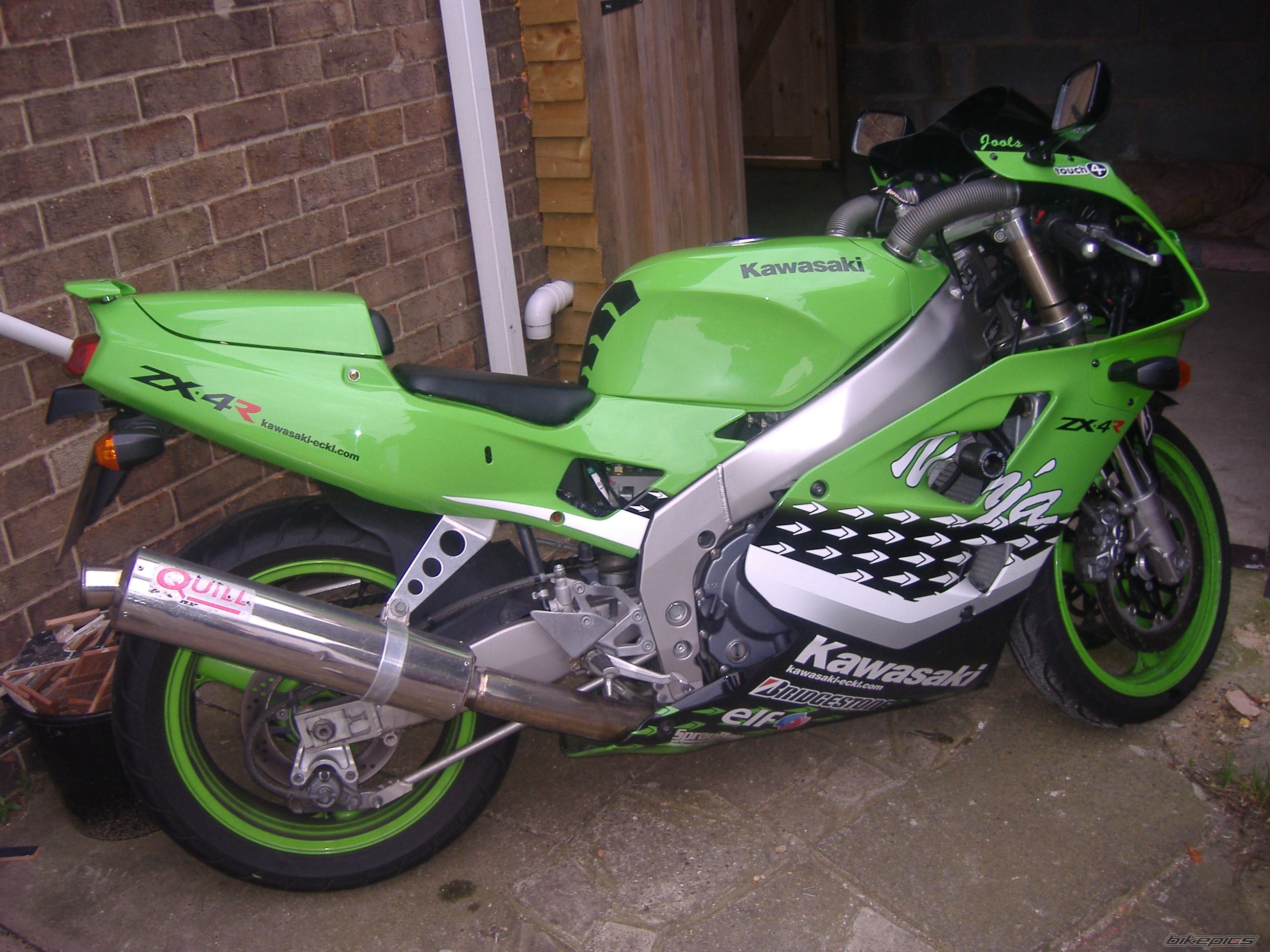 Photo 1522376