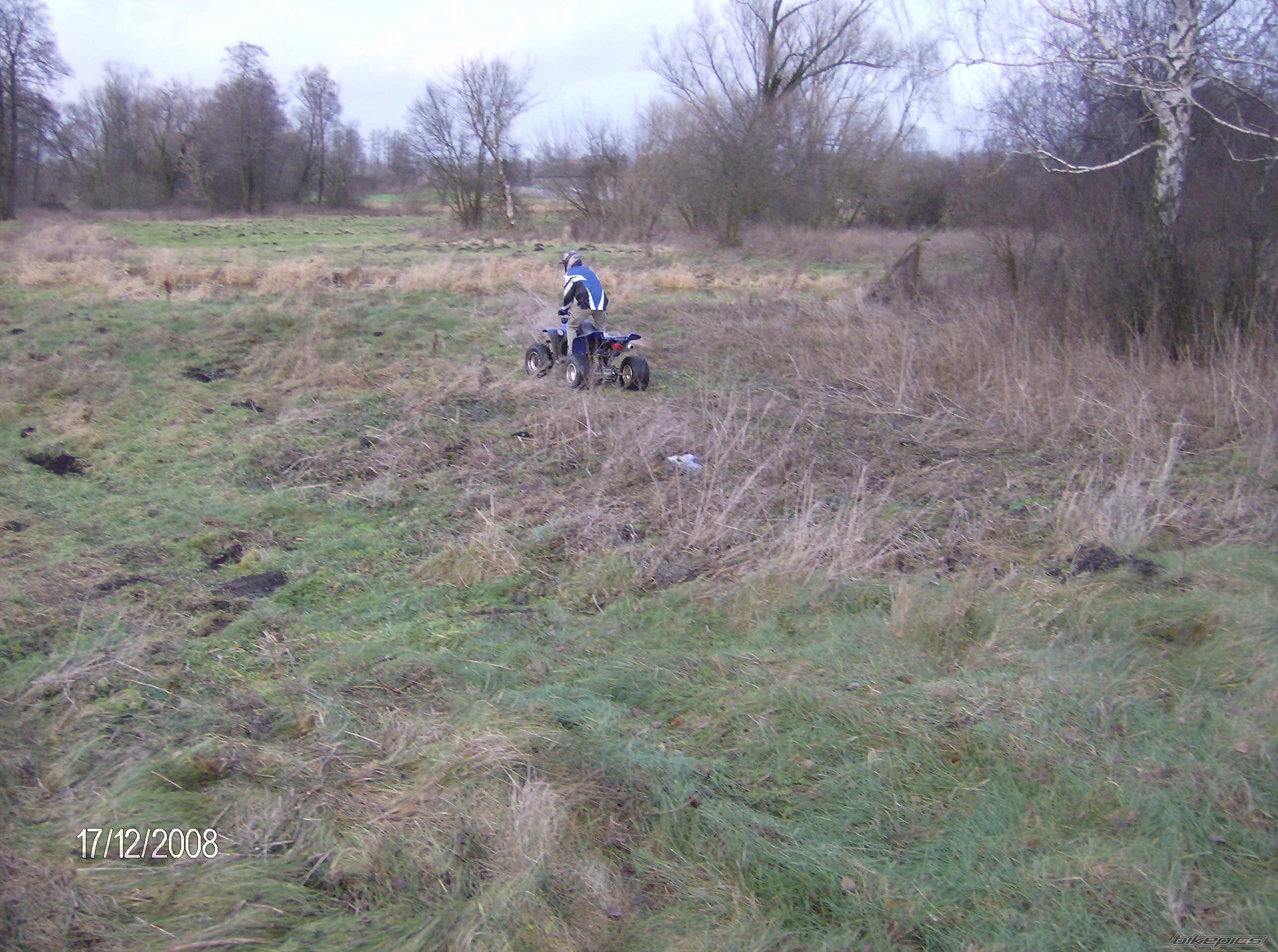 Photo 1524449