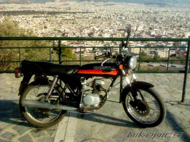 Photo 1524729