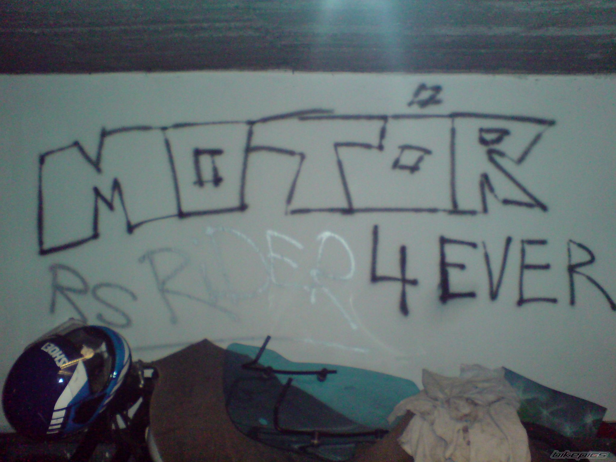 Photo 1527833