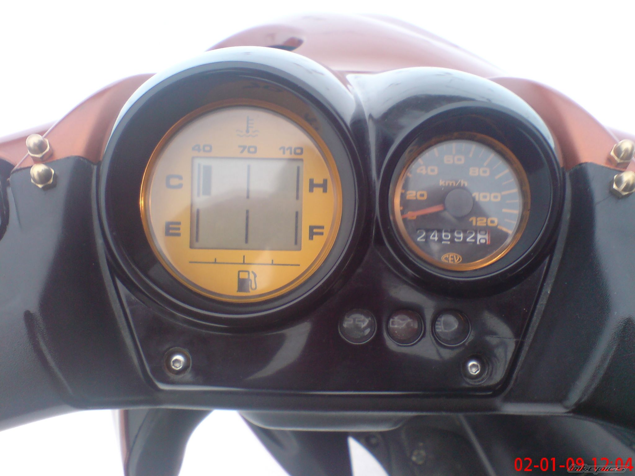 Photo 1527859