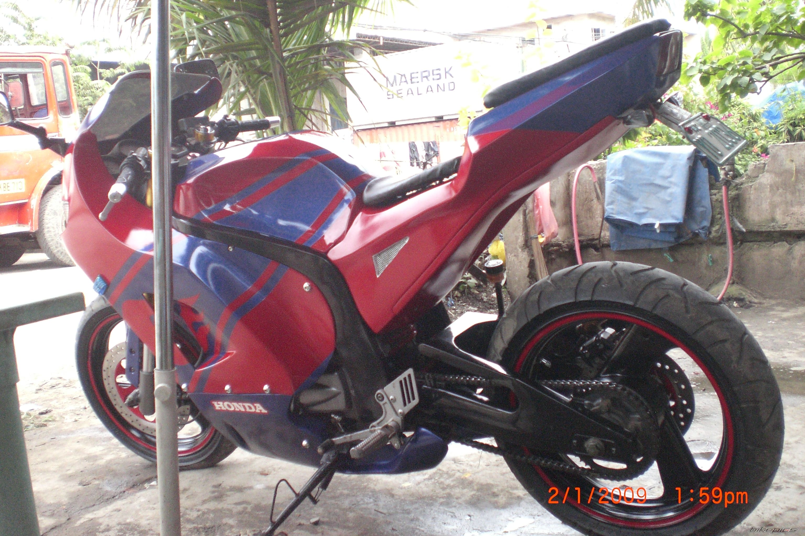 Photo 1528371