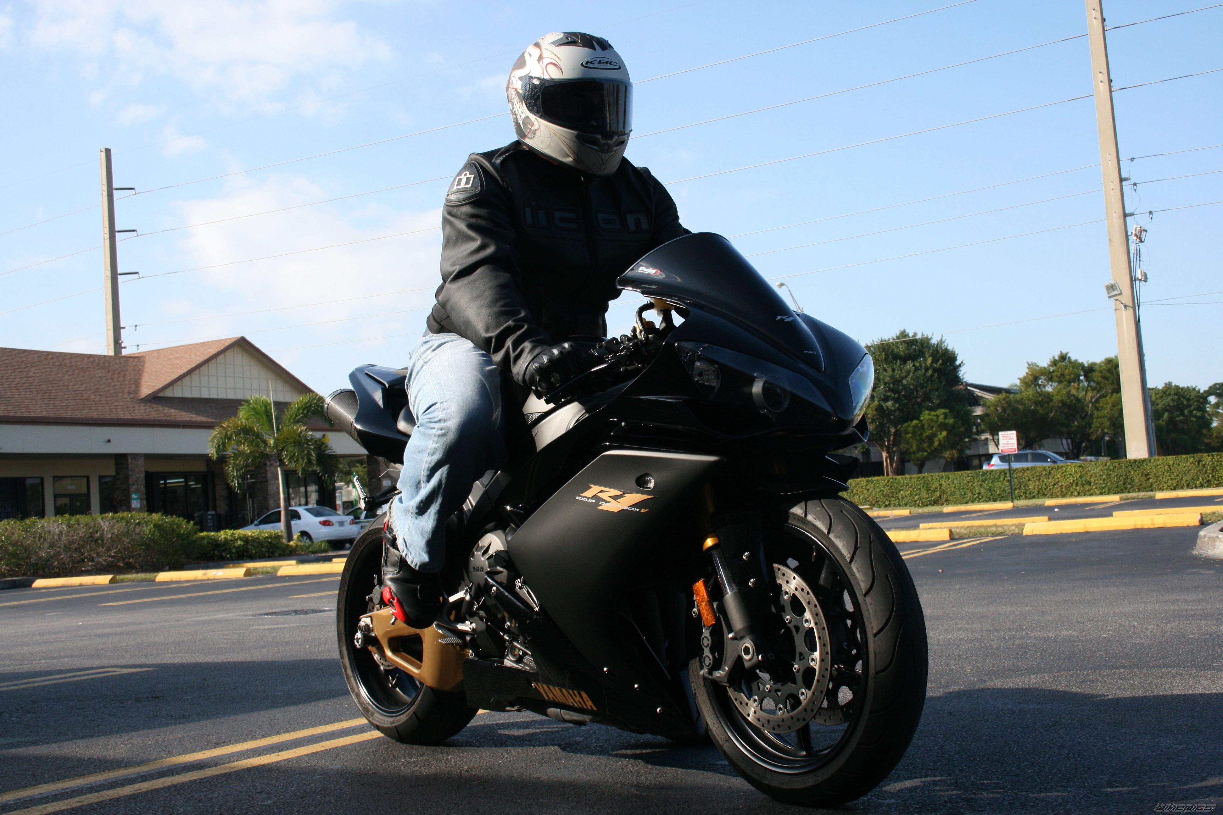 Bike Photo 1529852