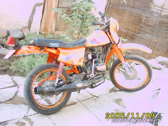 Photo 1532689
