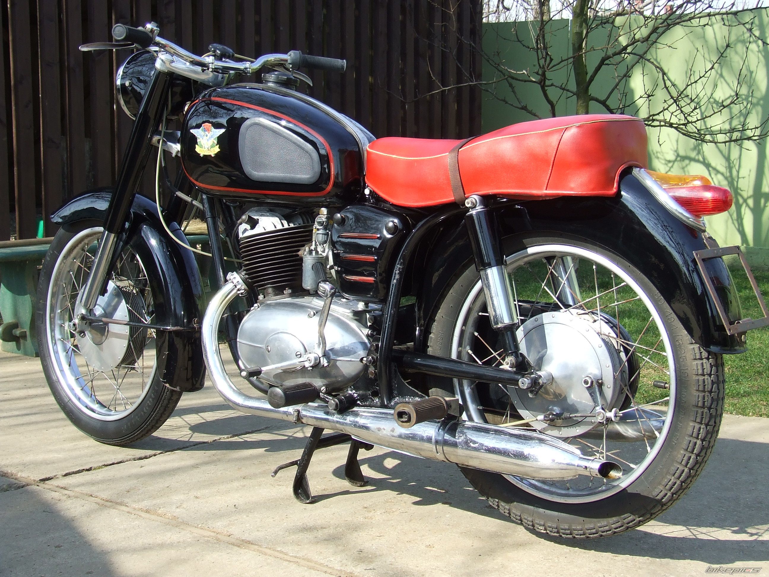 Bike Photo 1544390