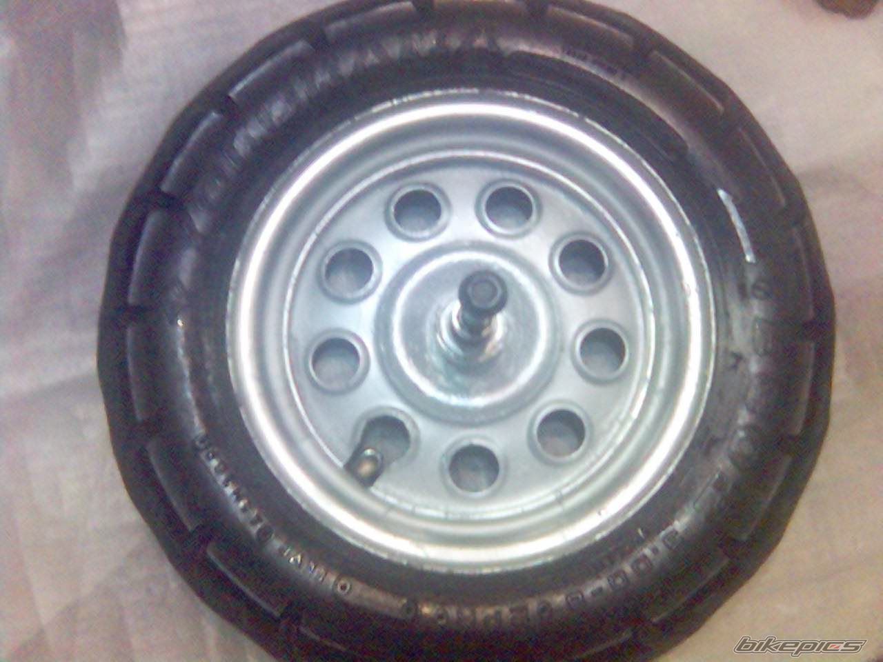 Photo 1545977