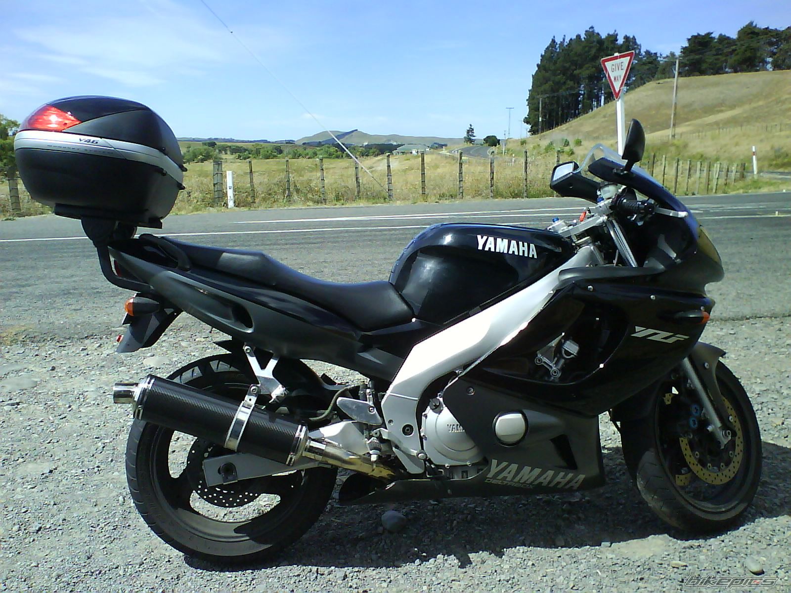 Photo 1546386