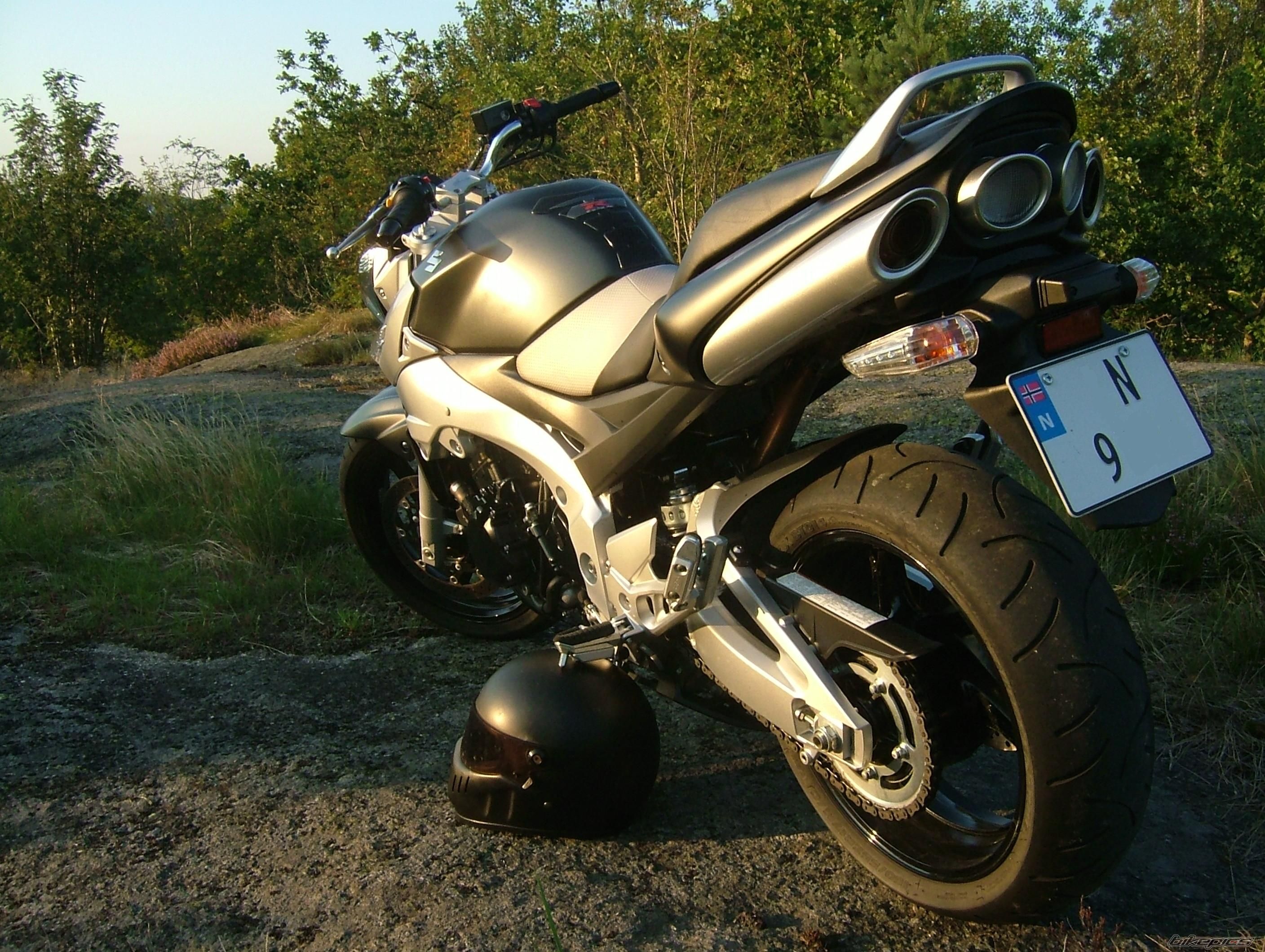Bike Photo 1549919