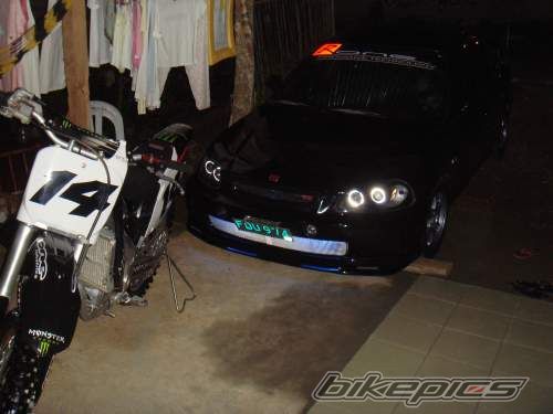 Photo 1557904