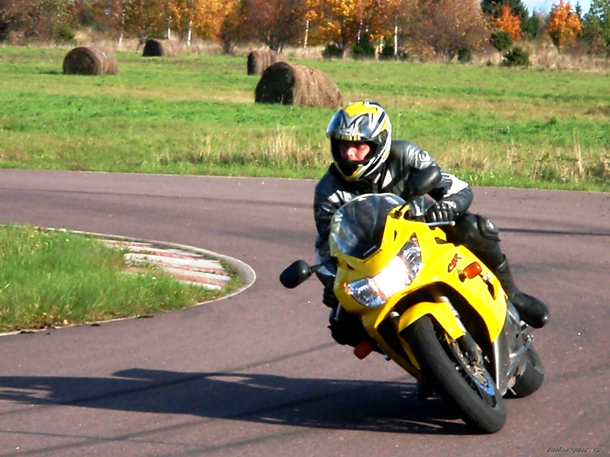 Bike Photo 1572492