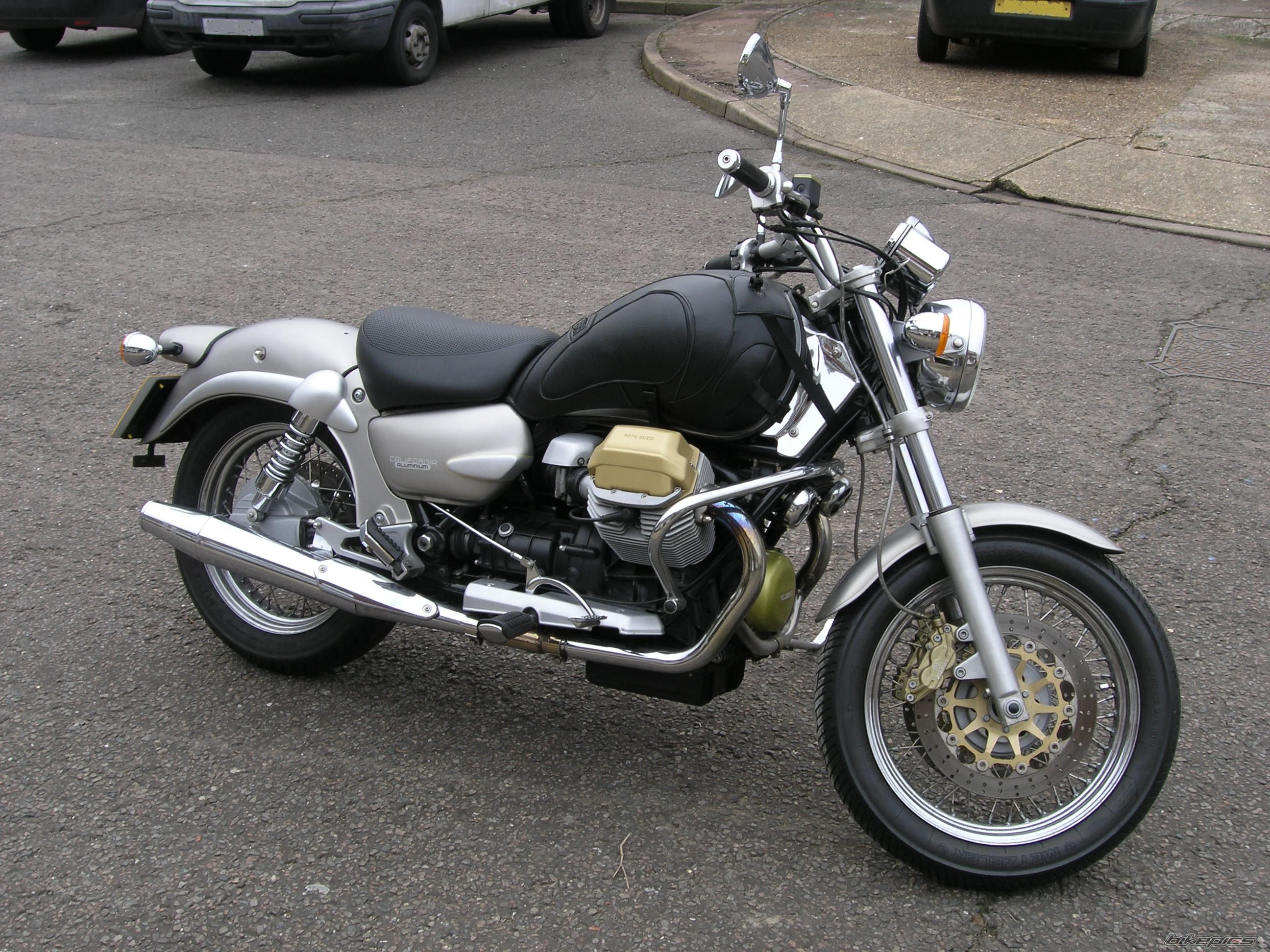 Photo 1572702