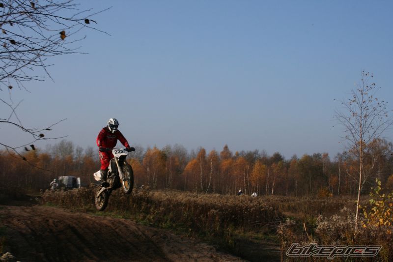Photo 1573062