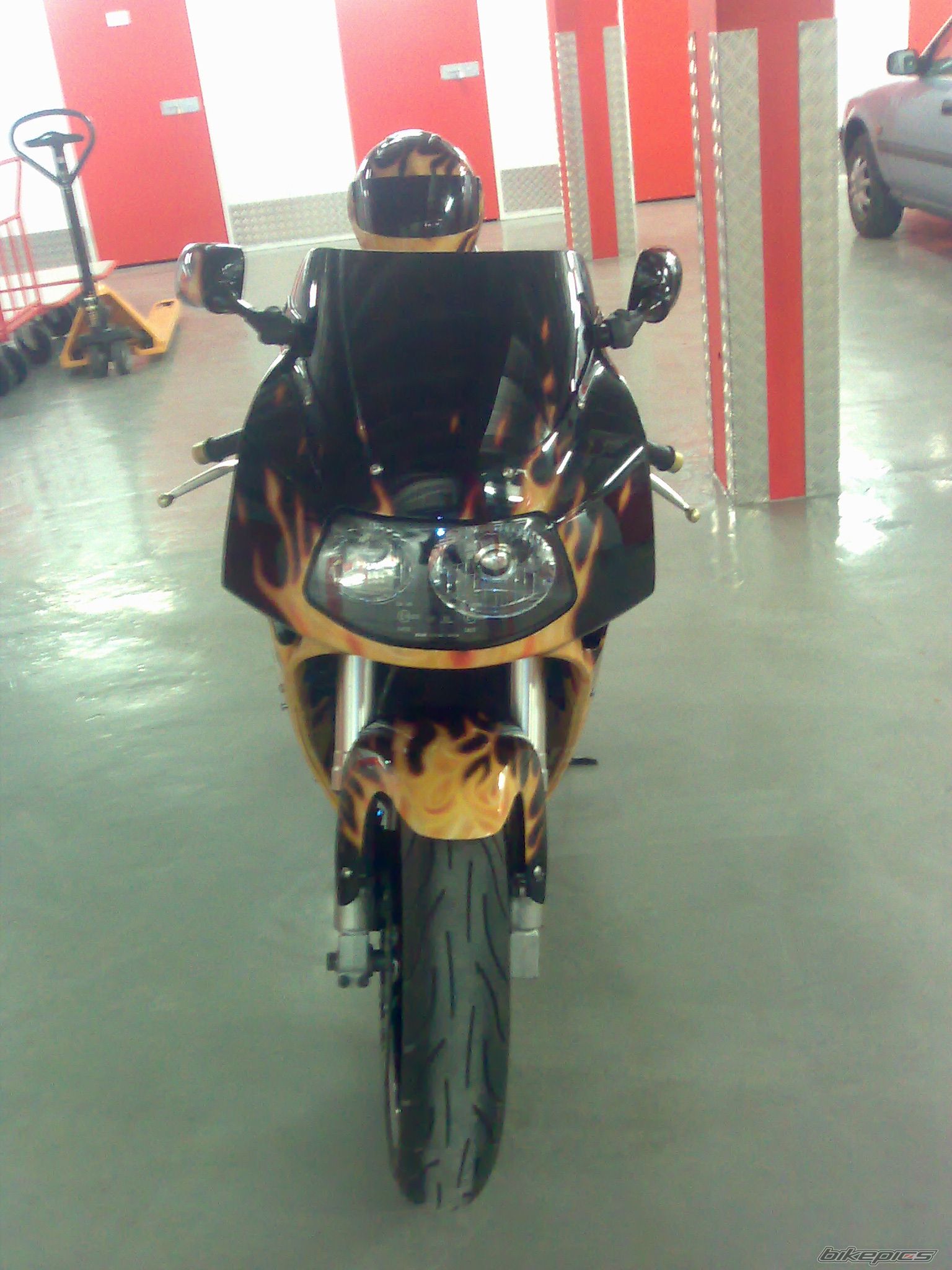 Photo 1576898