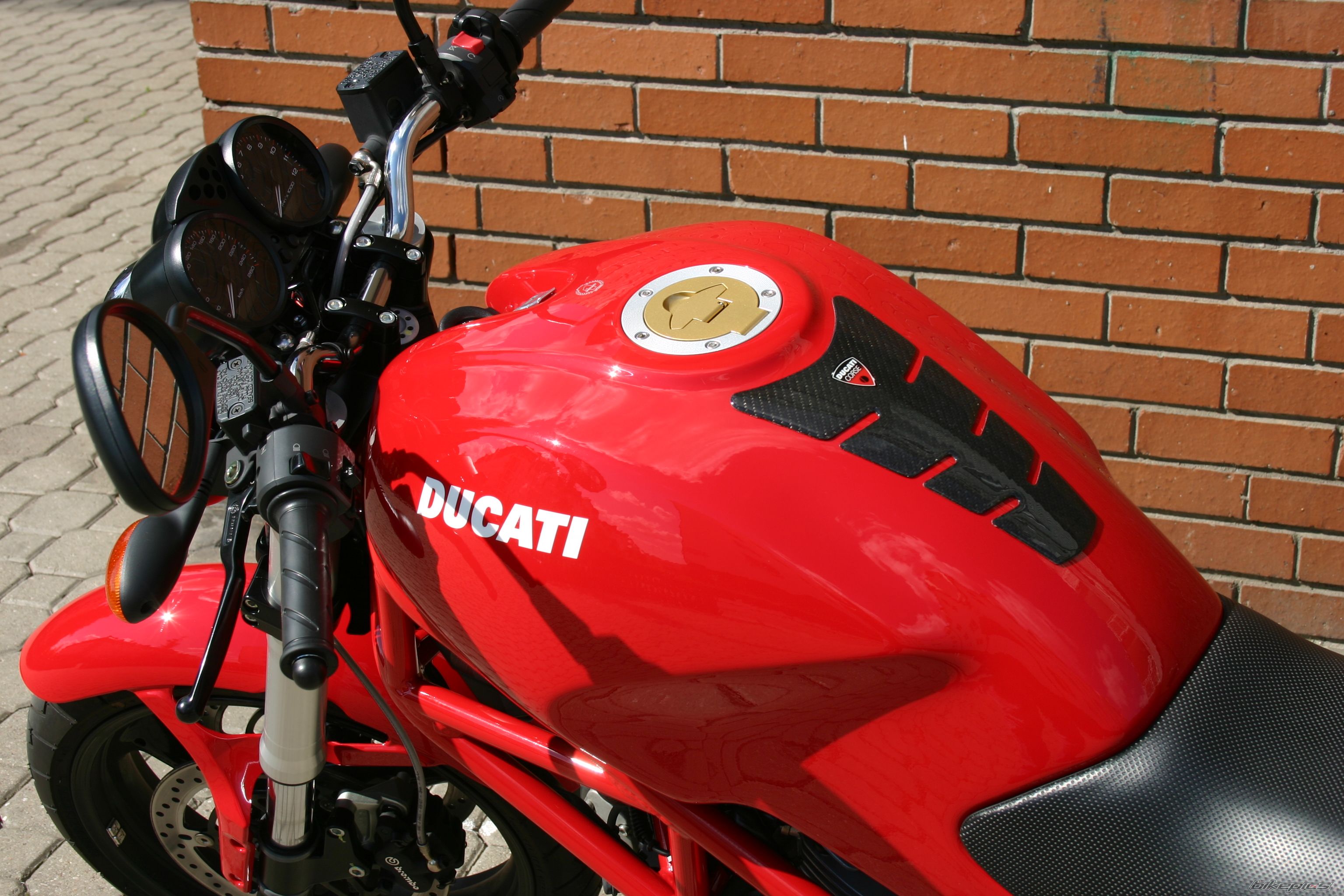 Bike Photo 1577389