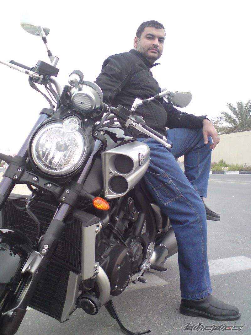 Photo 1580302