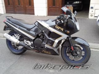 Photo 1584823