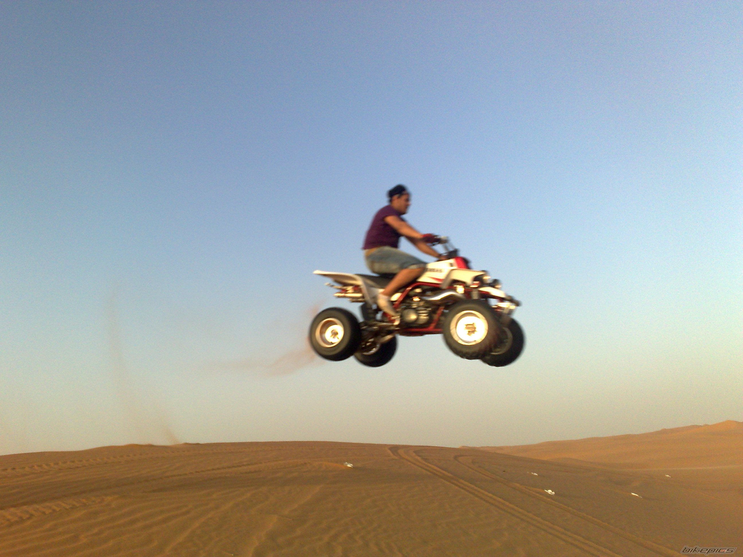 Photo 1586345