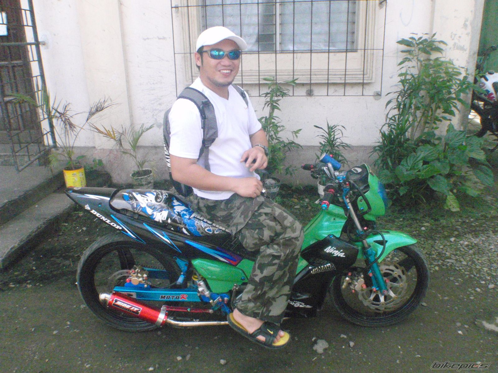 Photo 1588844