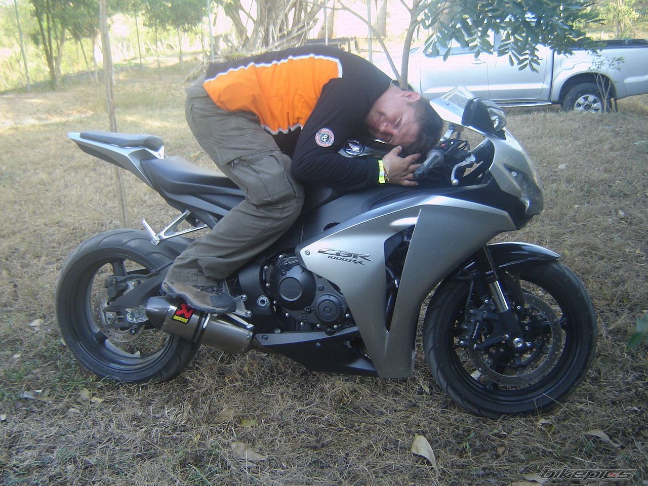 Bike Photo 1589809