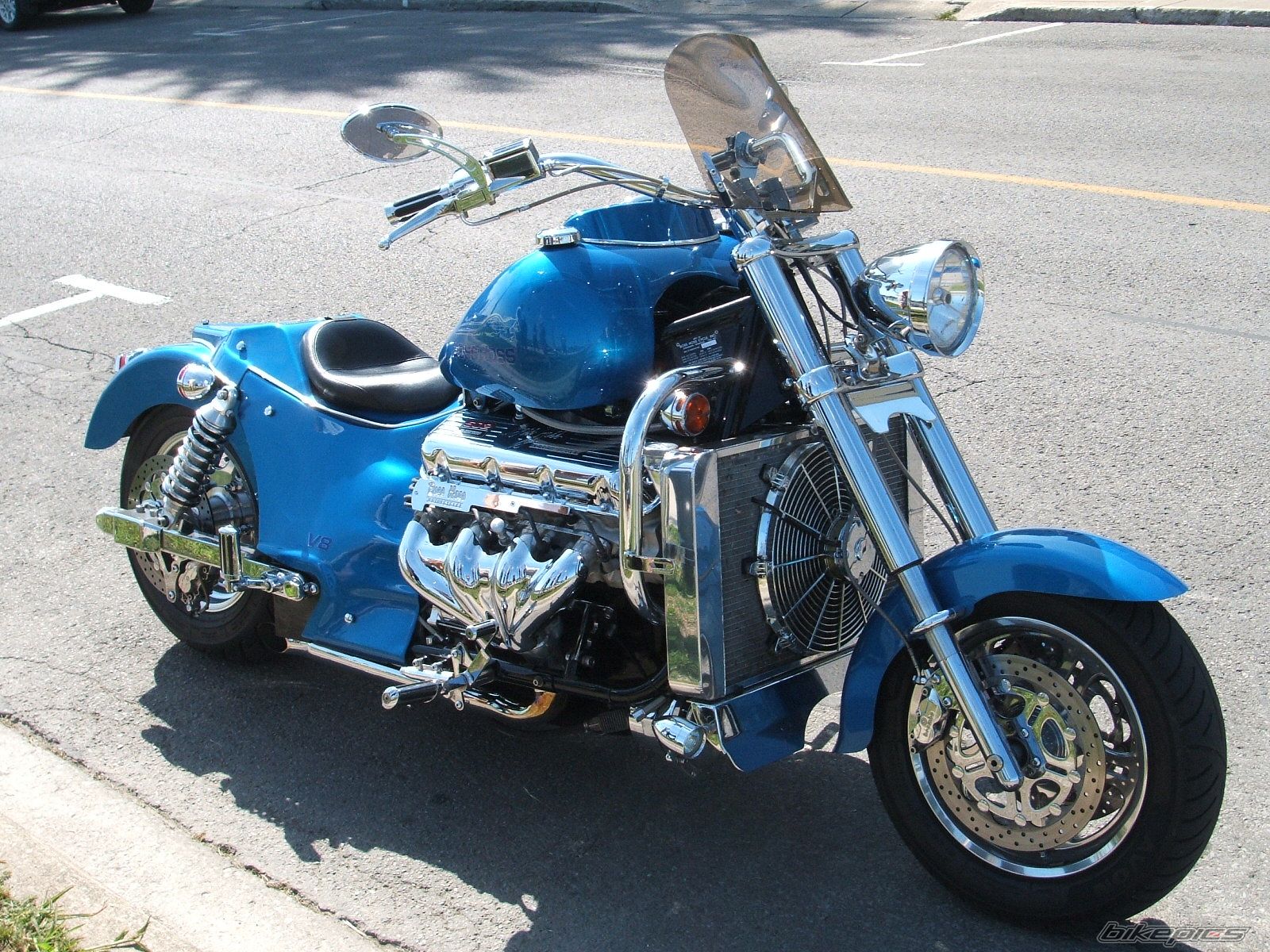 Bike Photo 1589845