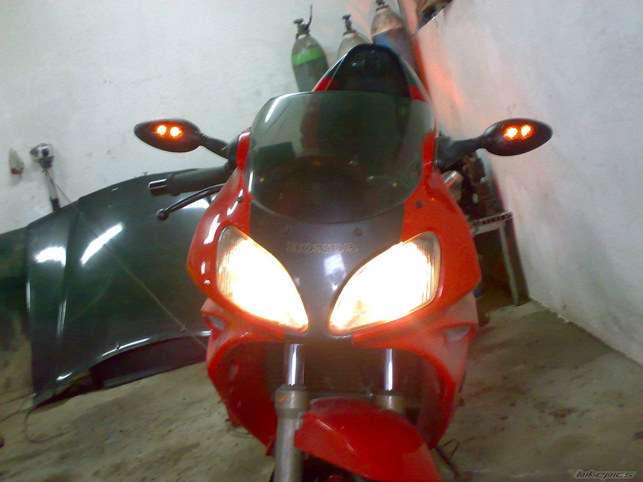 Photo 1592516