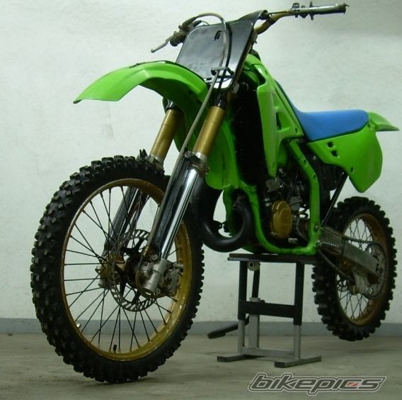 Photo 1597076