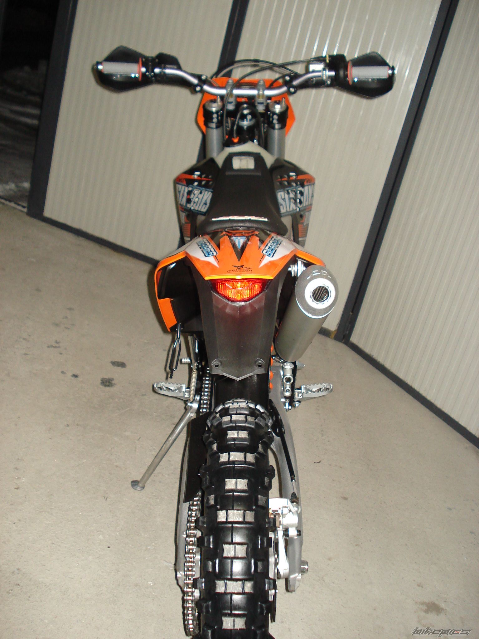 Photo 1597163