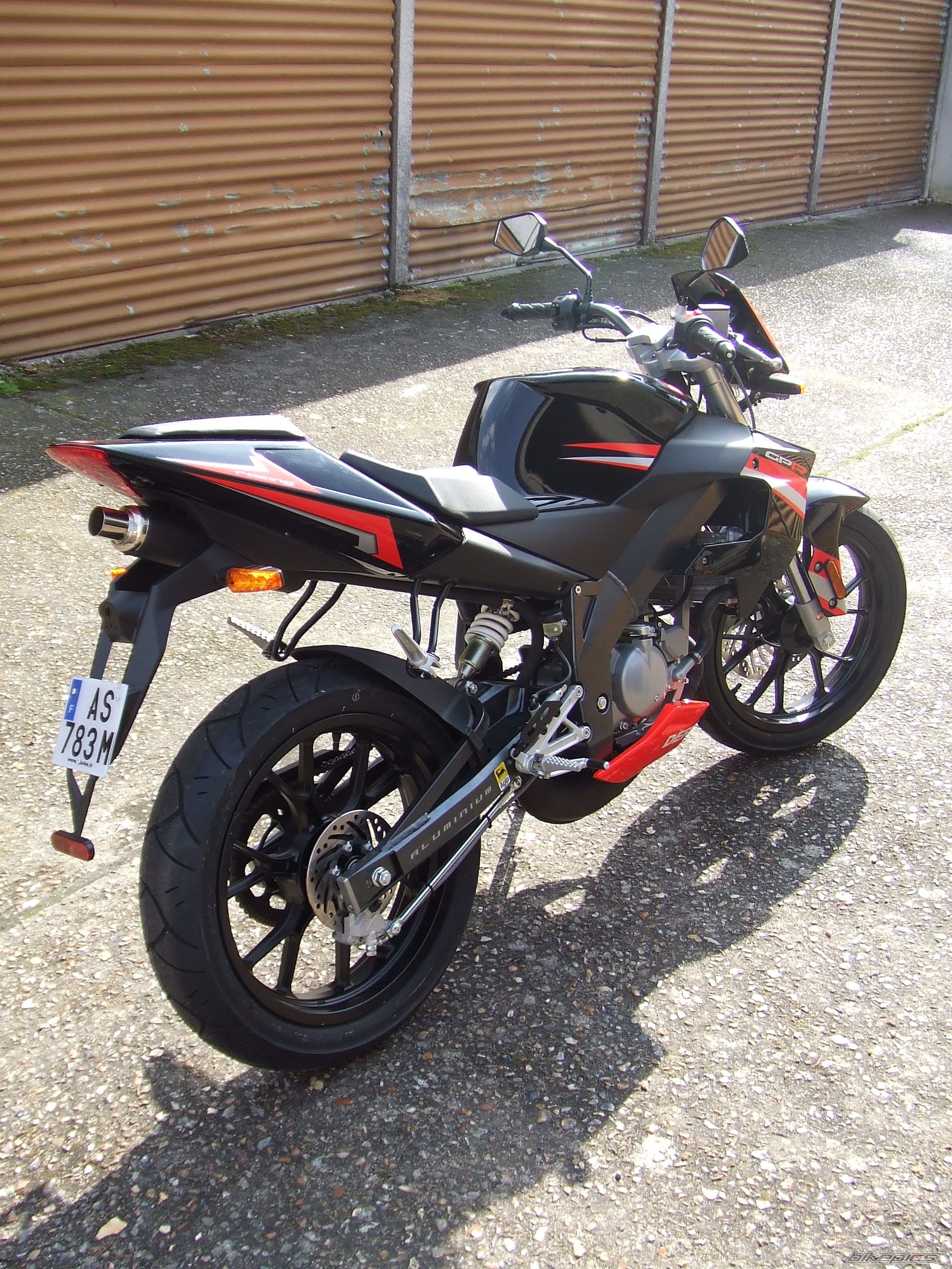 Bike Photo 1597574