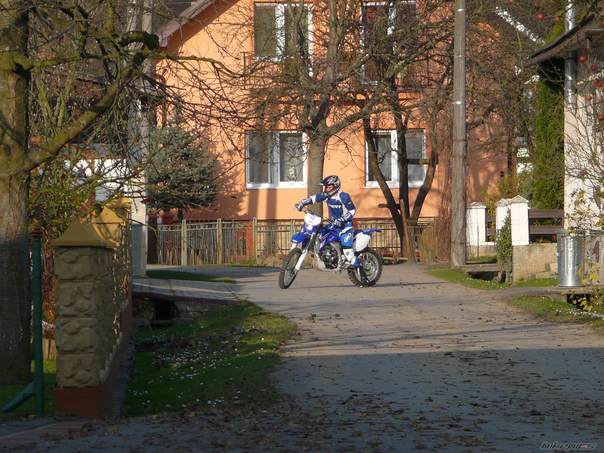 Photo 1597597