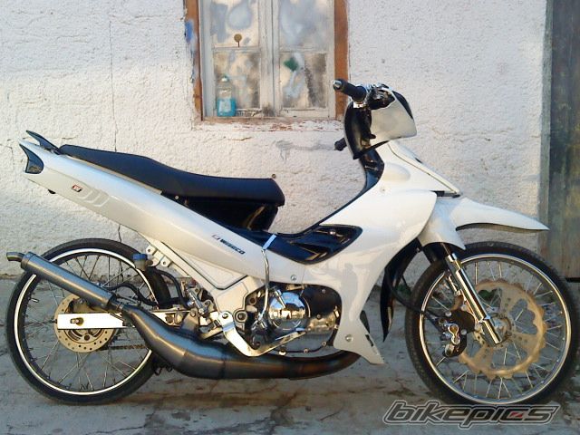 Photo 1603975