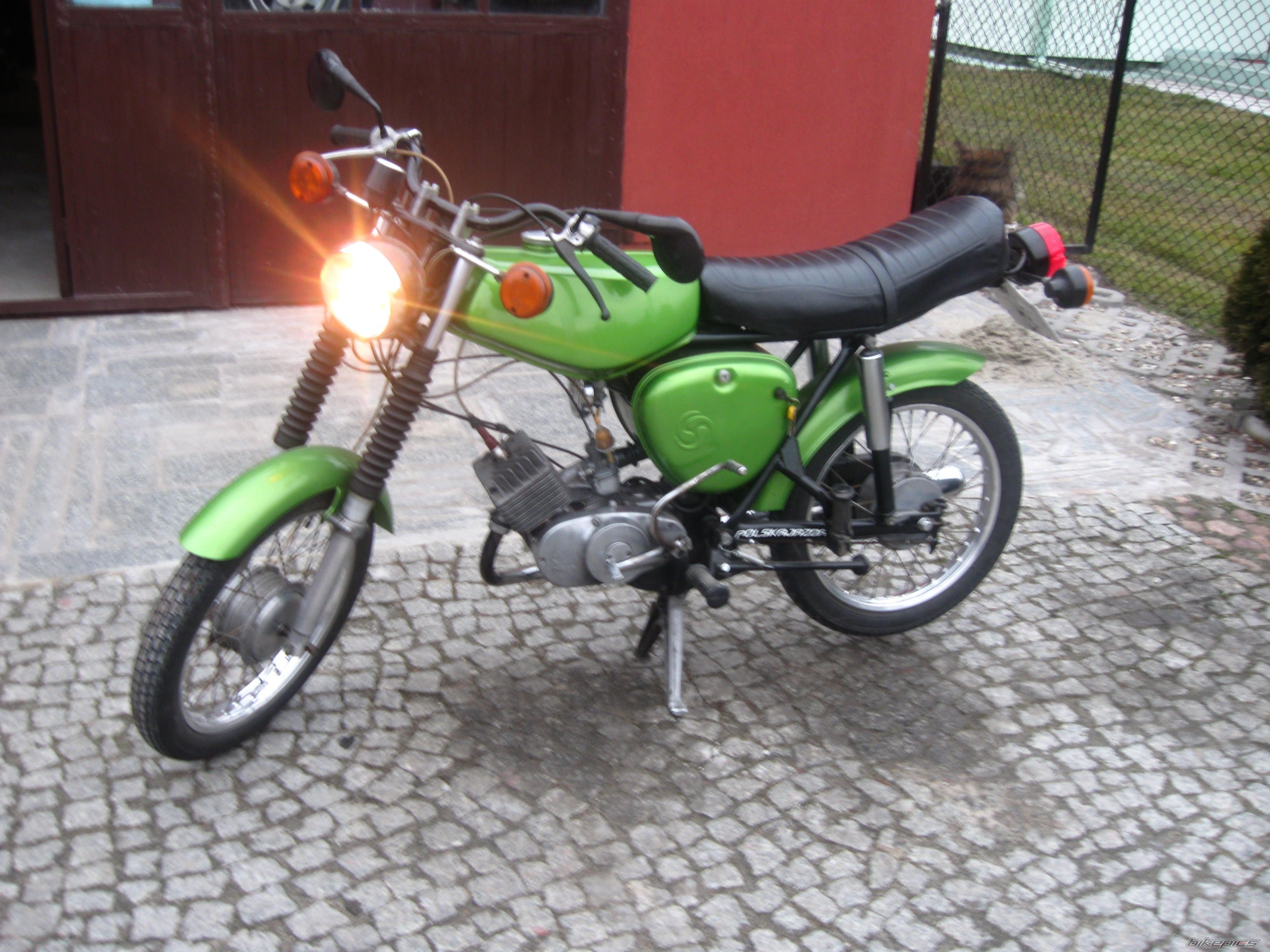 Photo 1606569