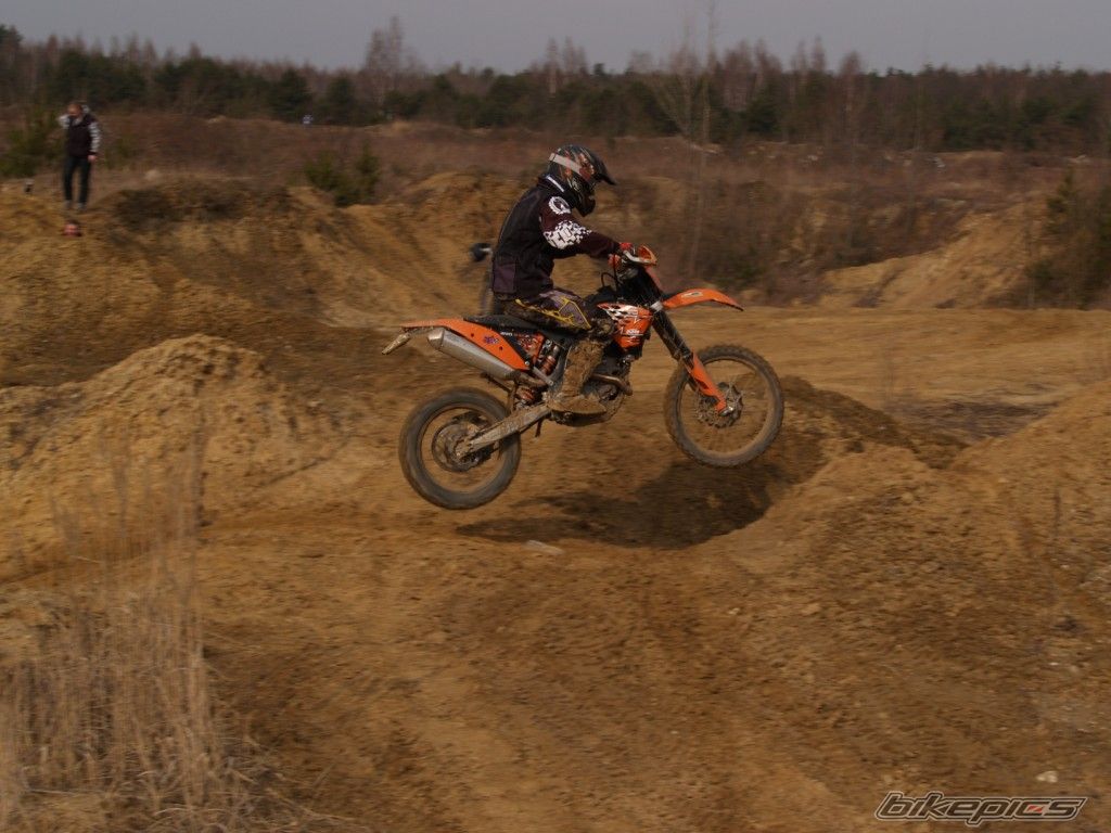 Photo 1606867