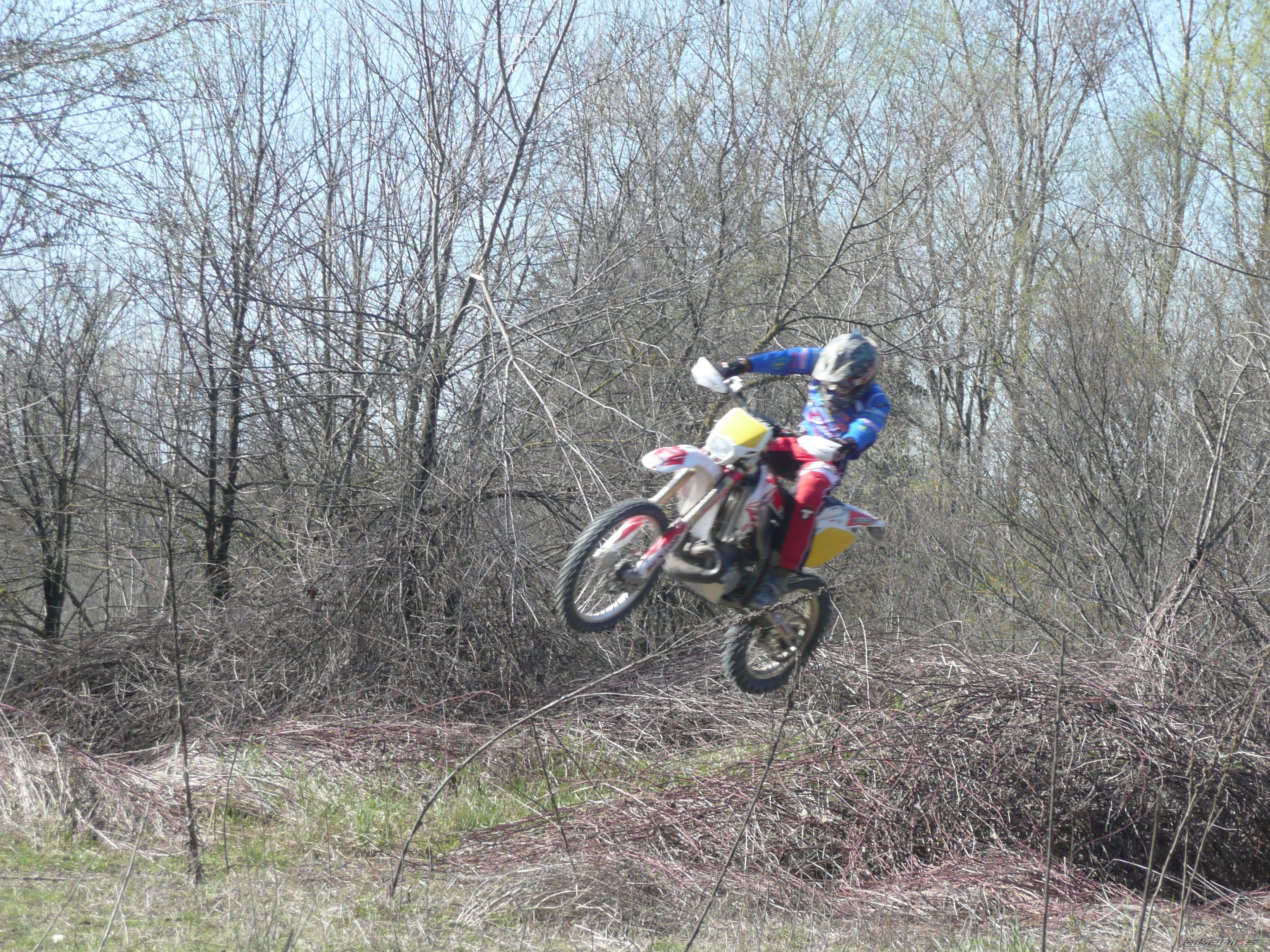 Photo 1609878