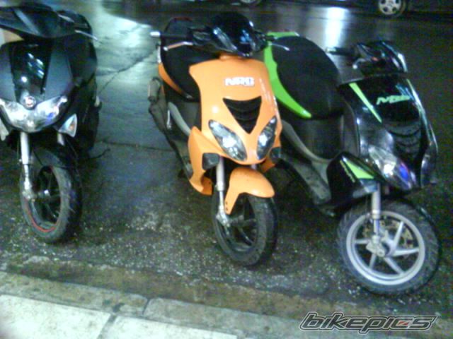 Photo 1612381