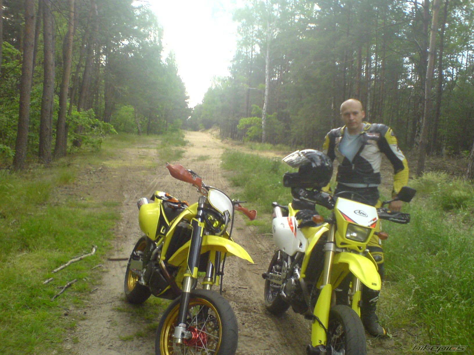 Photo 1612792