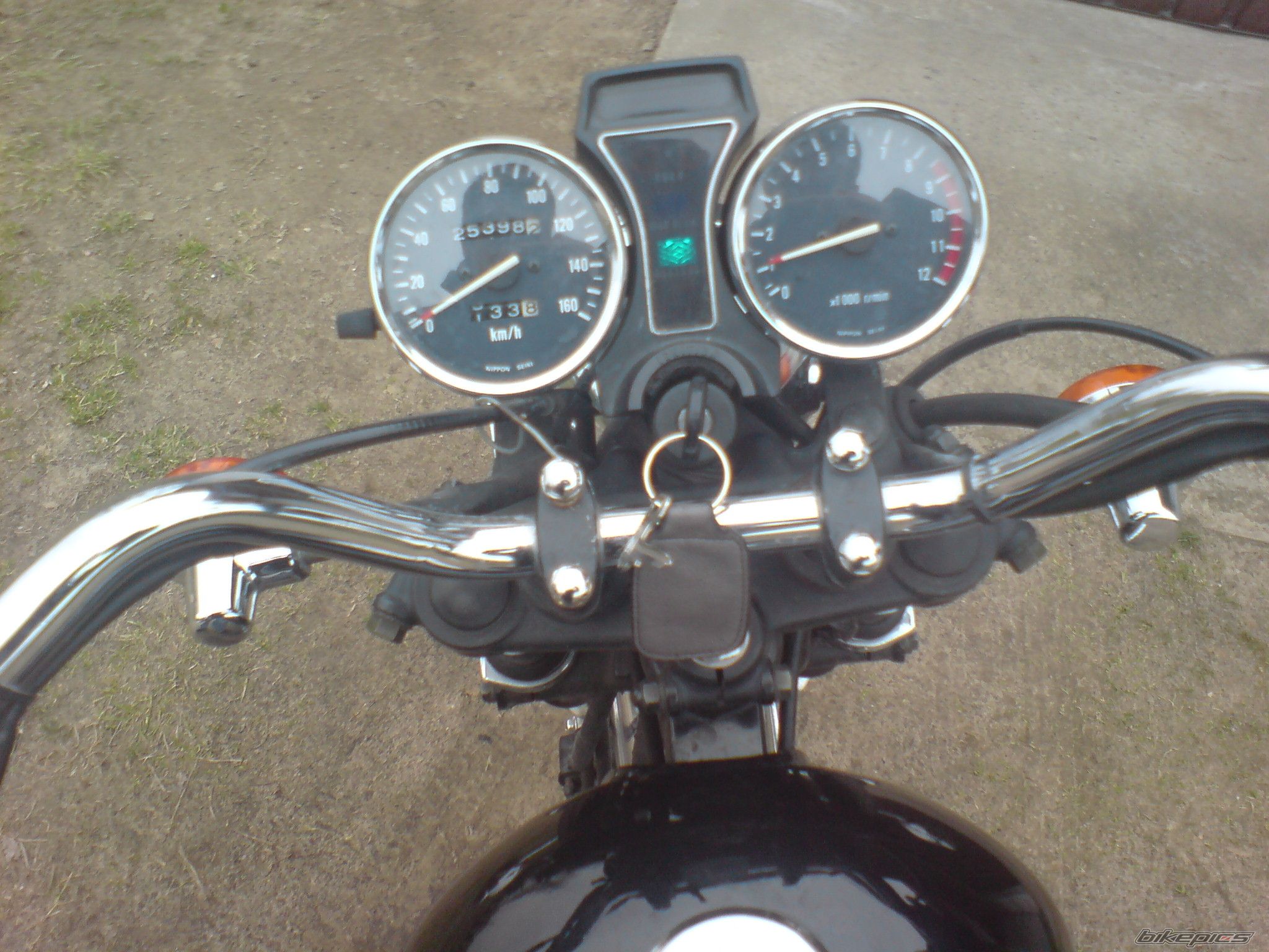 Photo 1614491