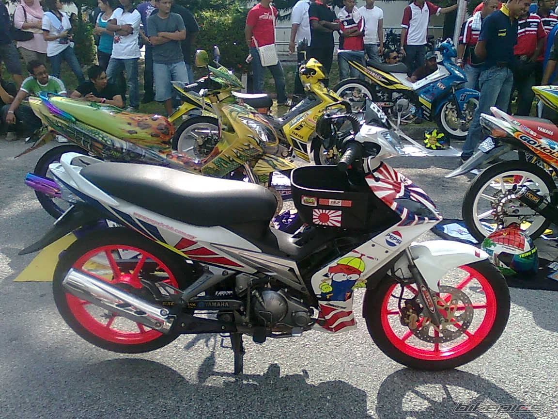 Photo 1615783