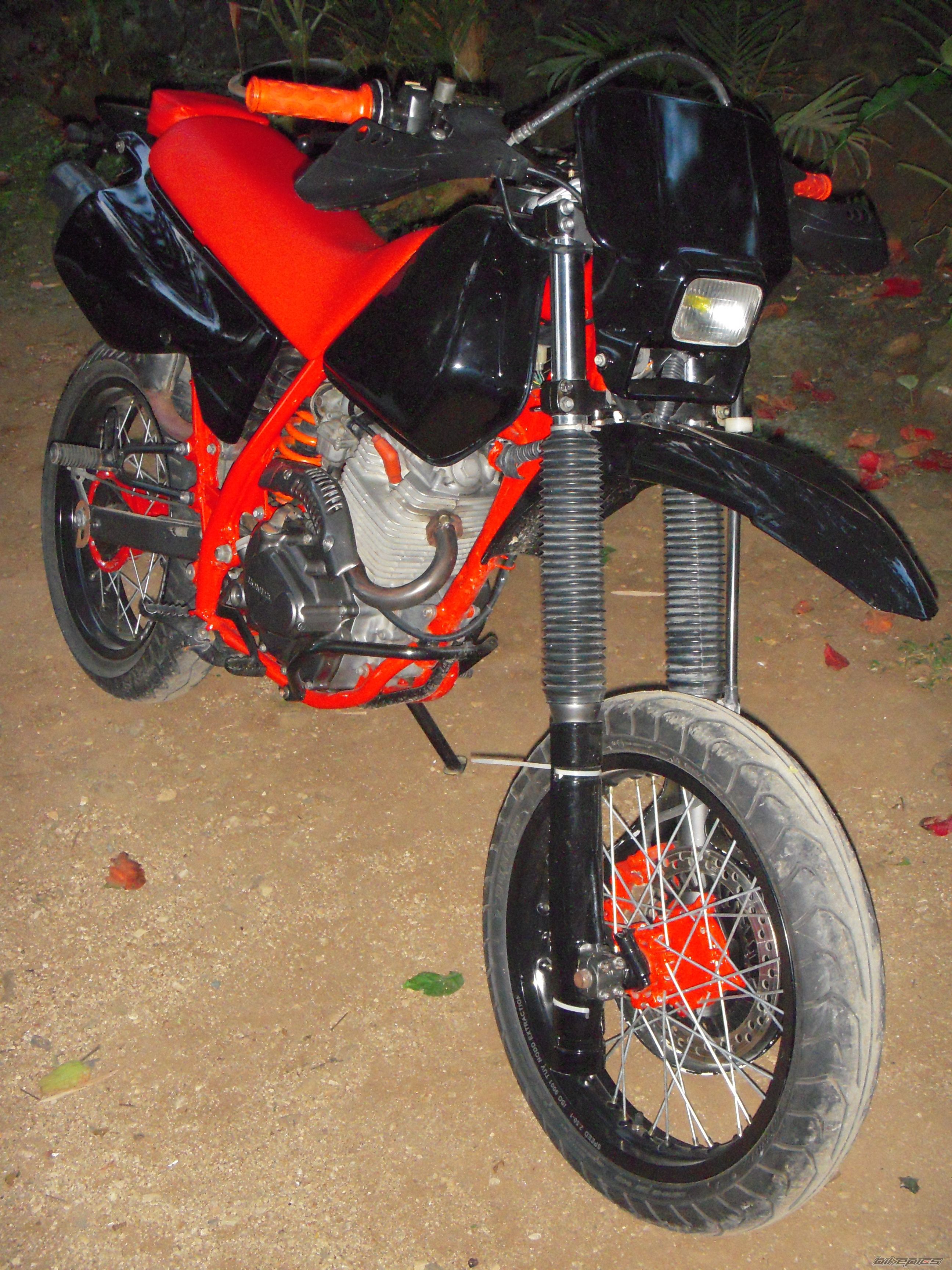 Bike Photo 1619376