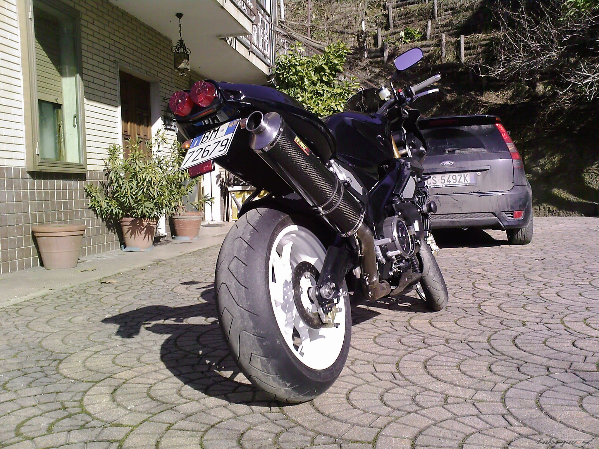 Photo 1620503
