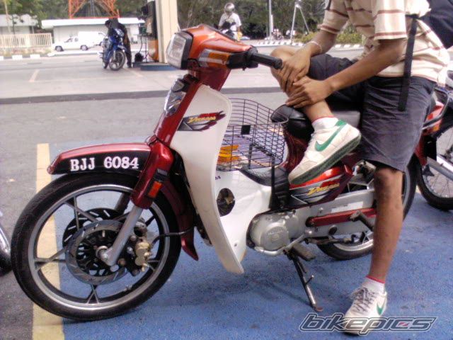 Photo 1621457