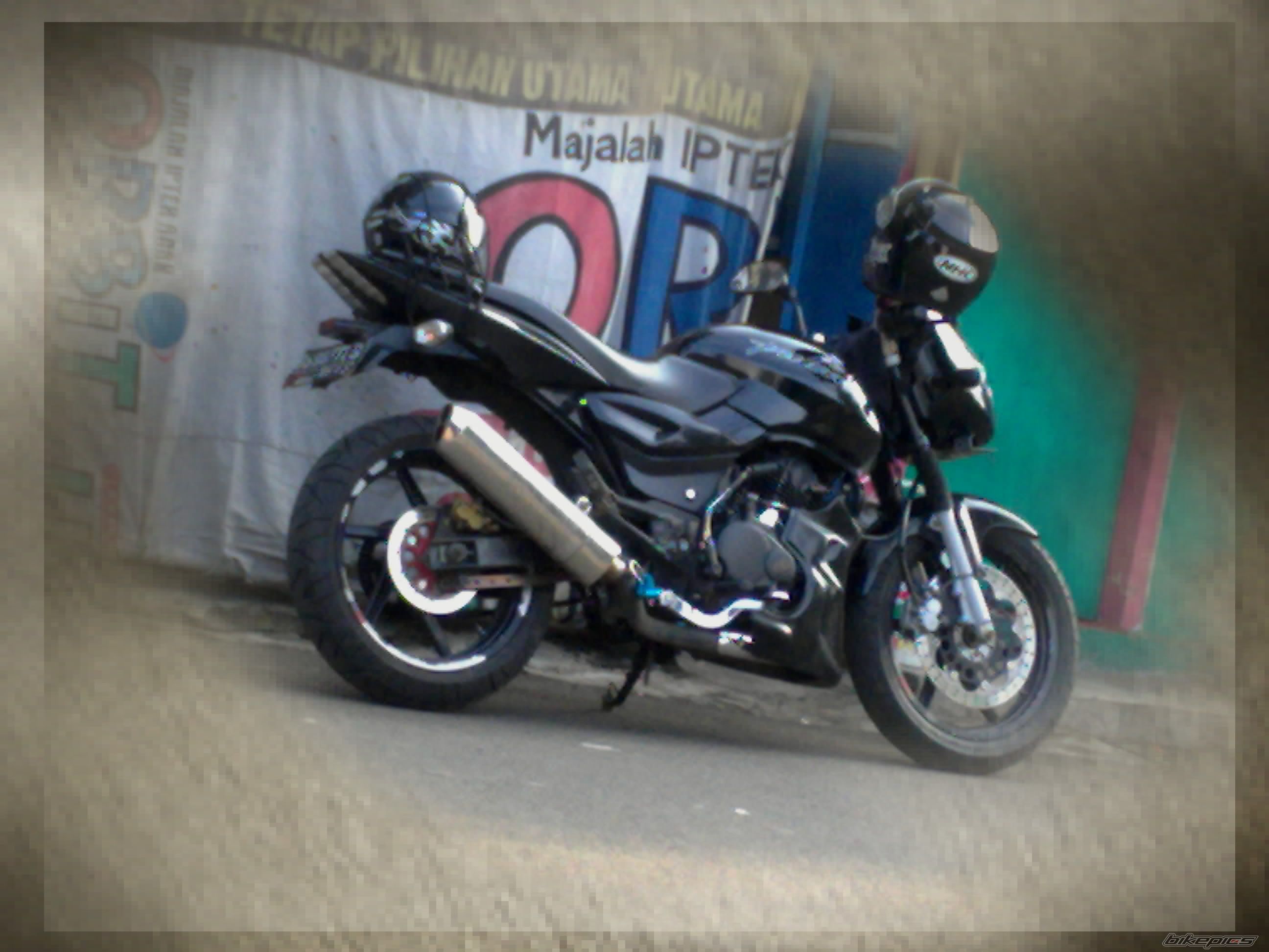 Photo 1624714