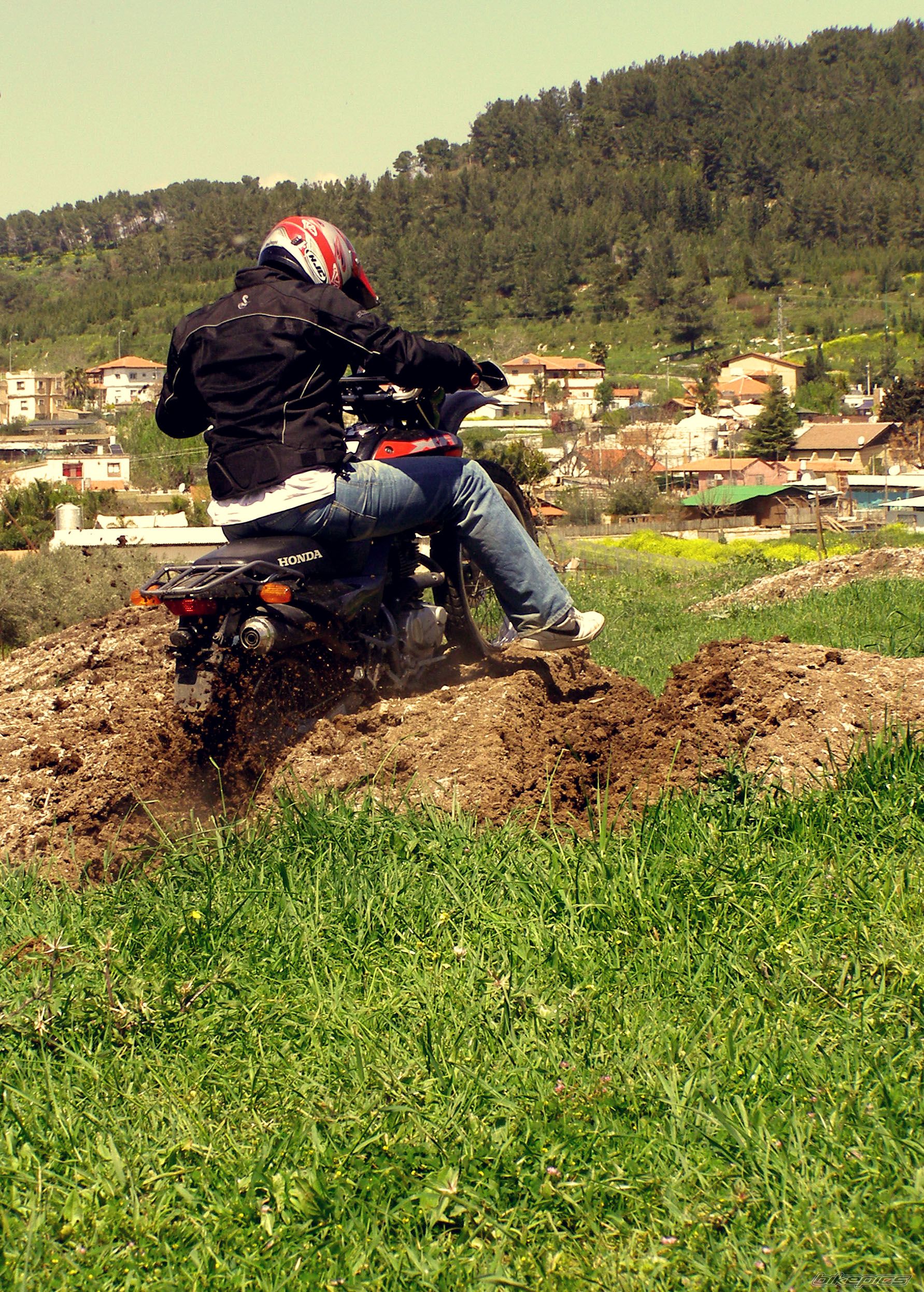 Photo 1626811