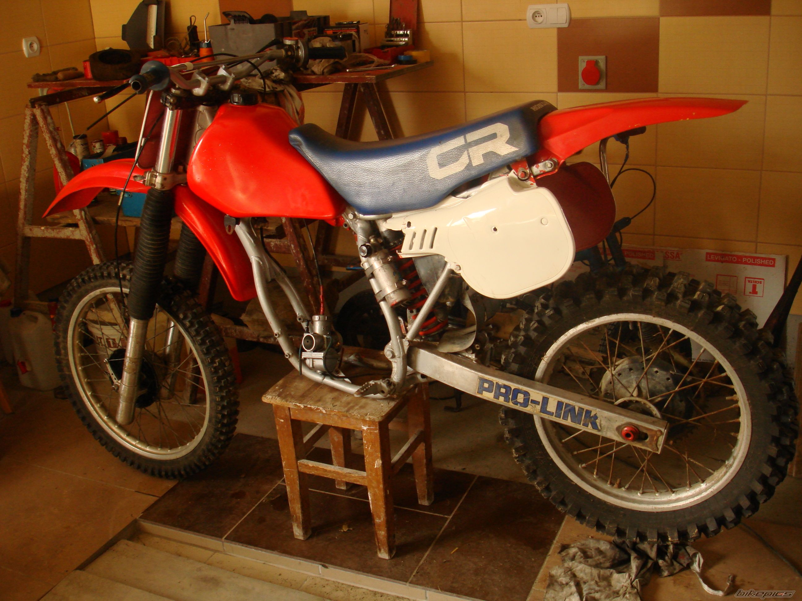 Photo 1627004
