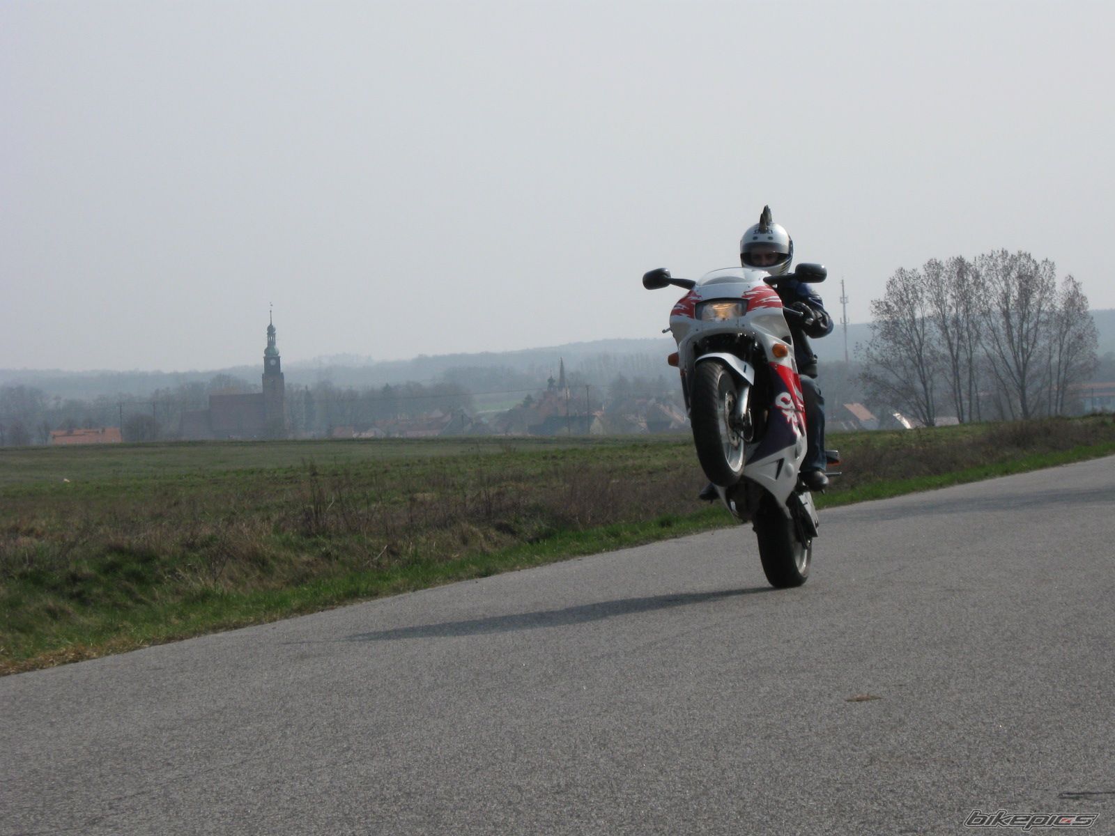 Bike Photo 1627352