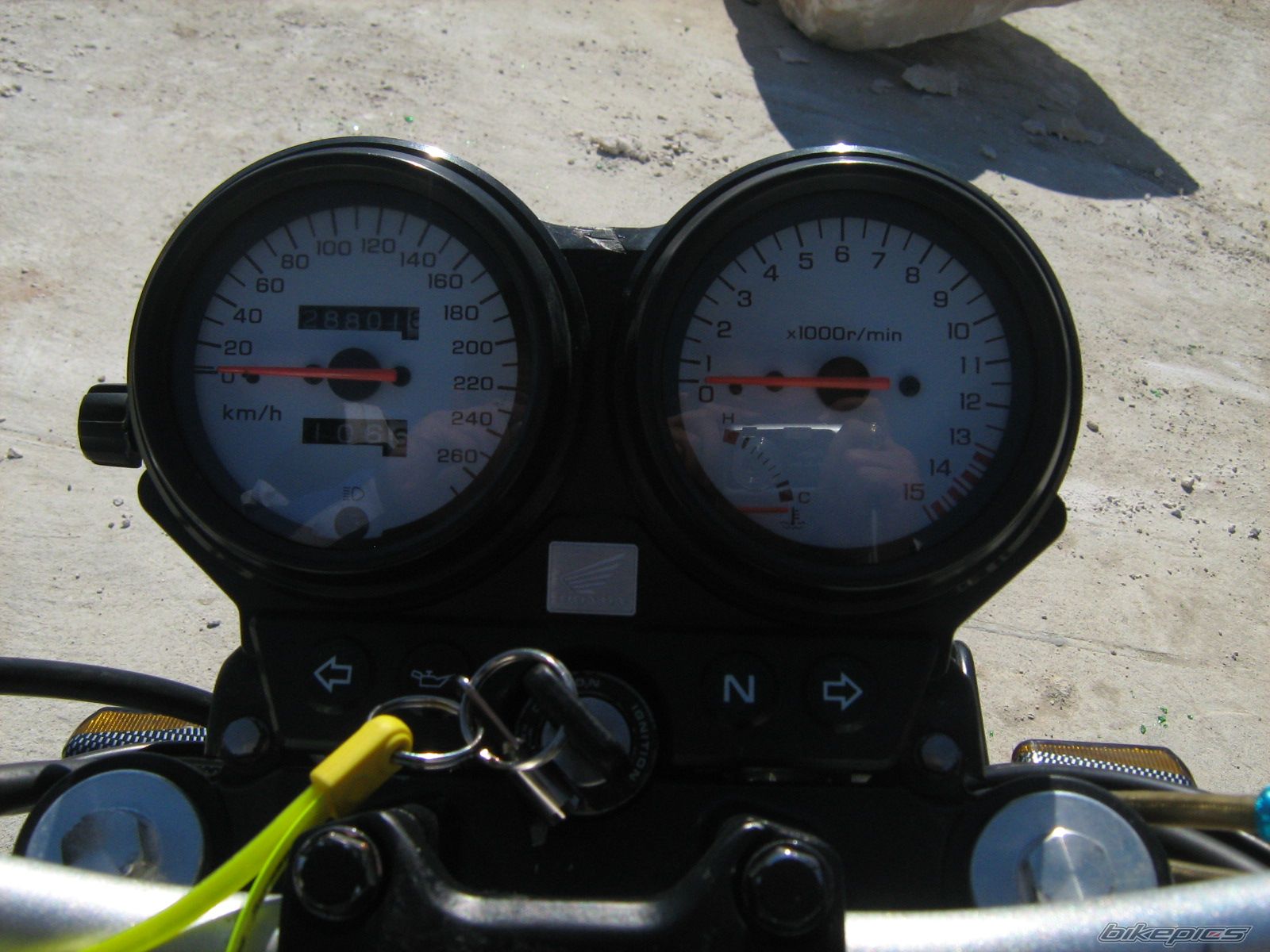Photo 1631870