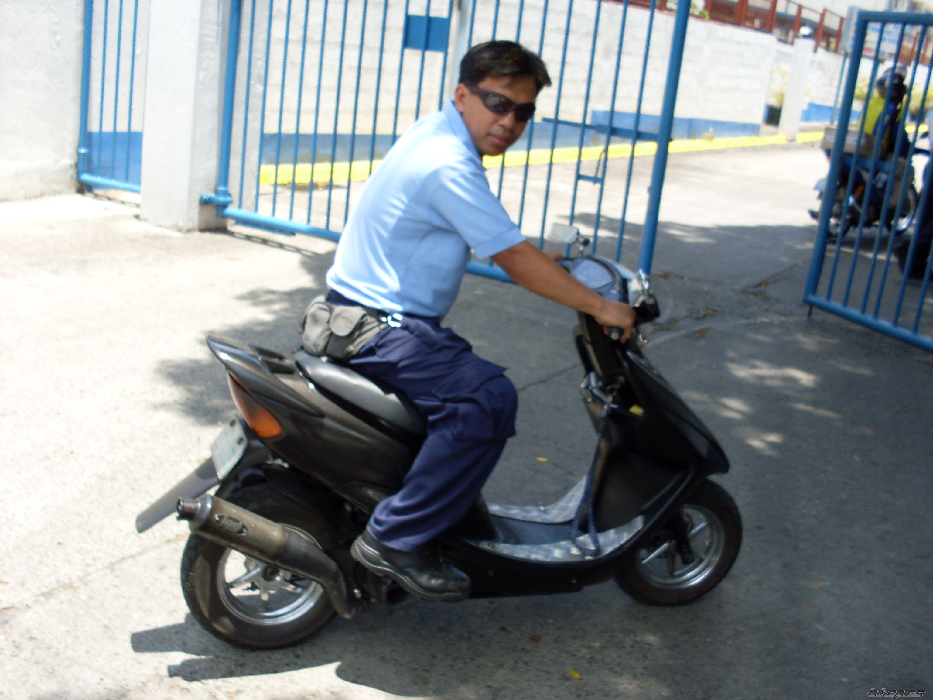 Bike Photo 1637893