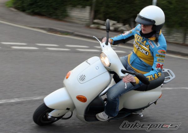 Photo 1642012