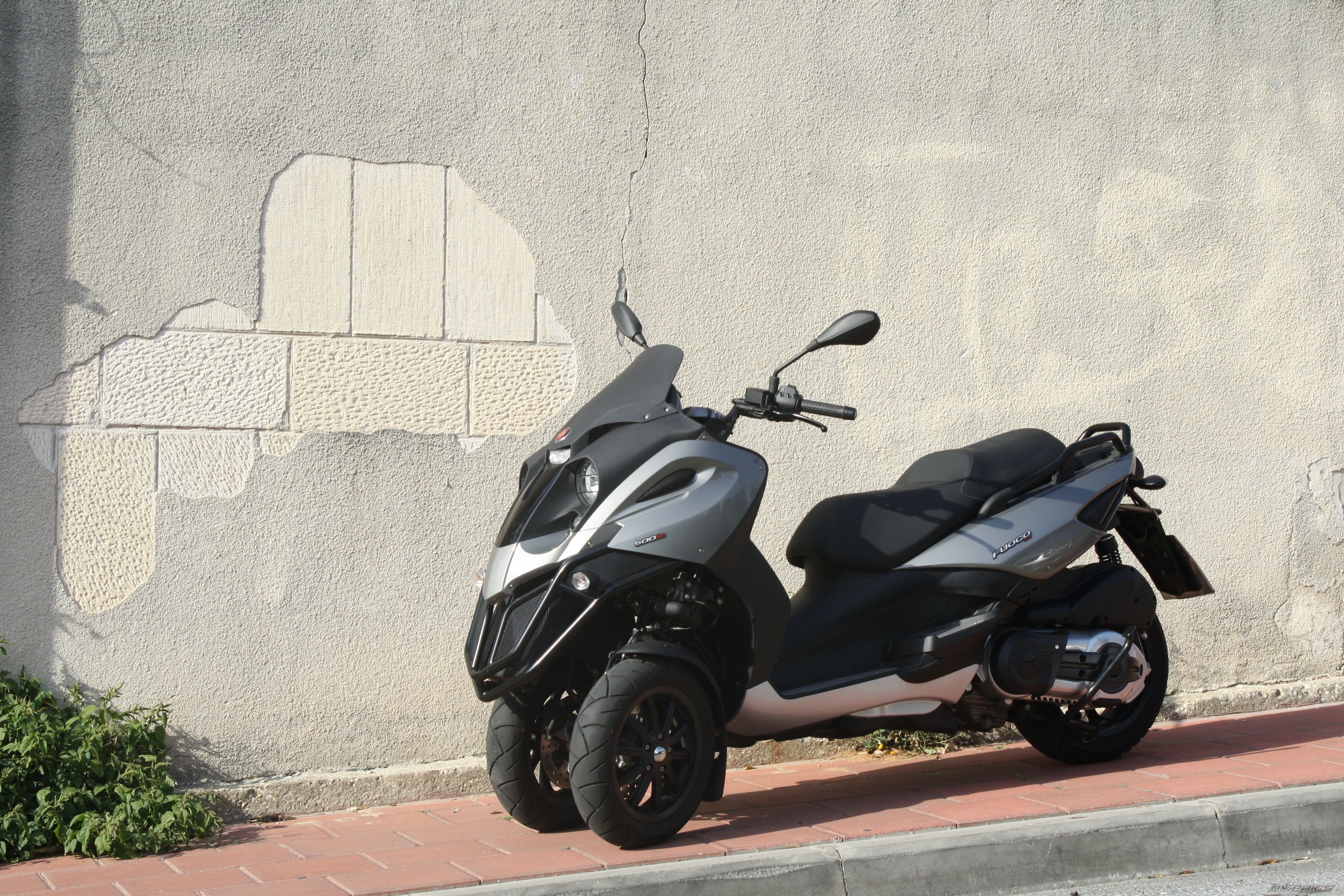 Photo 1642569