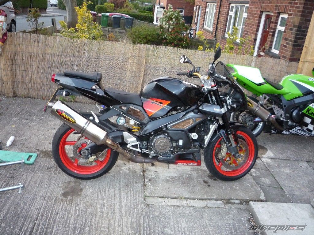 Photo 1643173